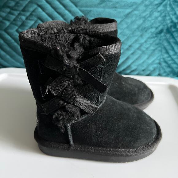 Koolaburra by Ugg Toddler Snow Boots Girls Size US 7 Black Bow Accents - Picture 4 of 7
